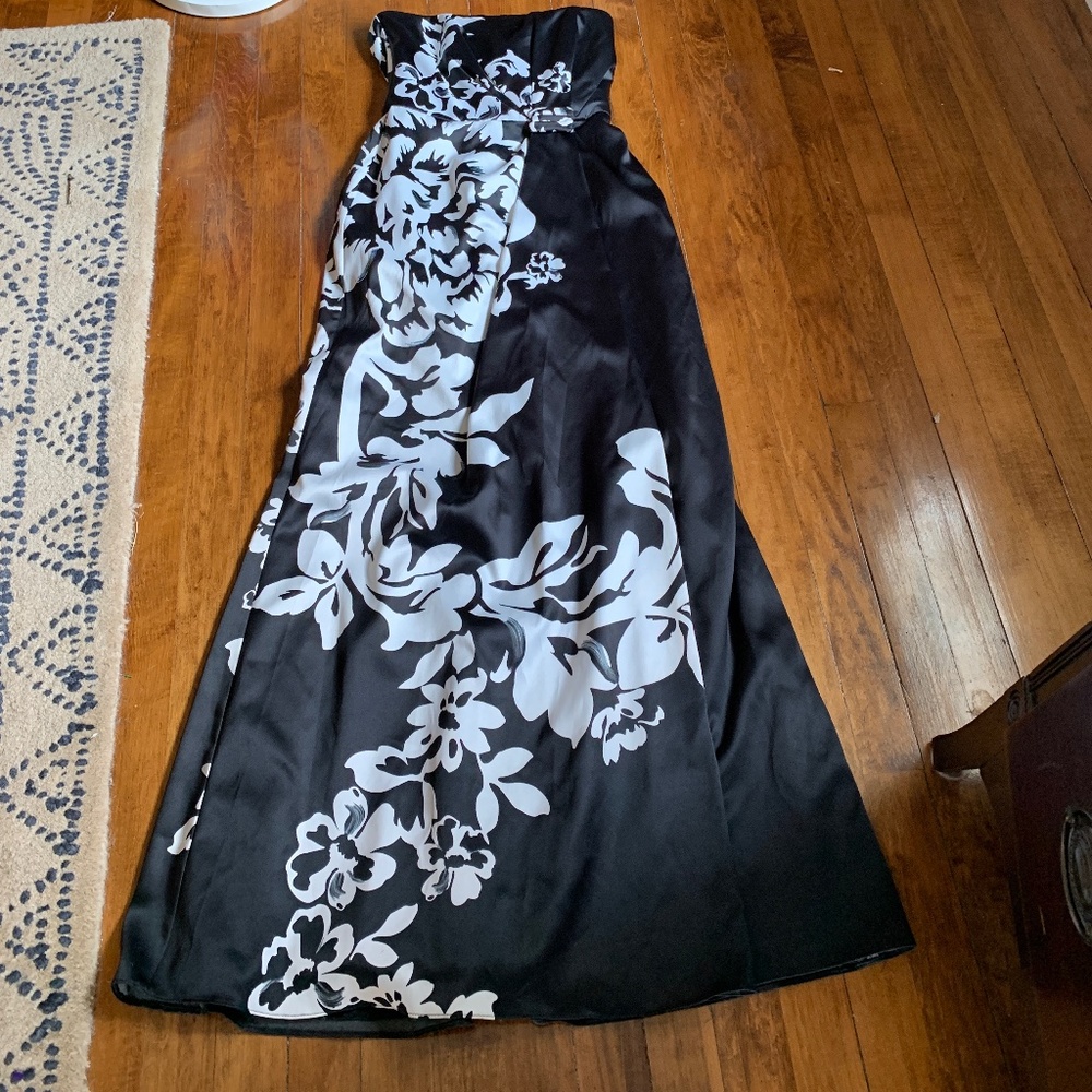 White House Black Market long formal strapless. Worn once for about 1 hour.
